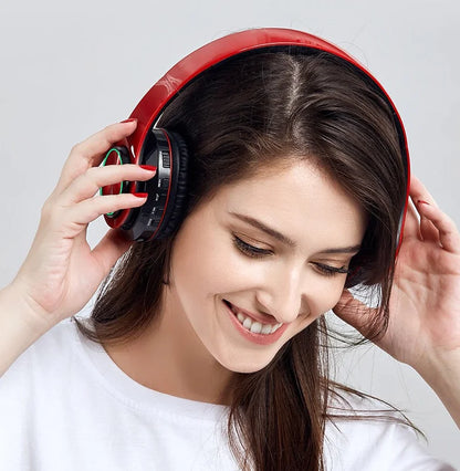 BassBoost Wireless Foldable Headphones